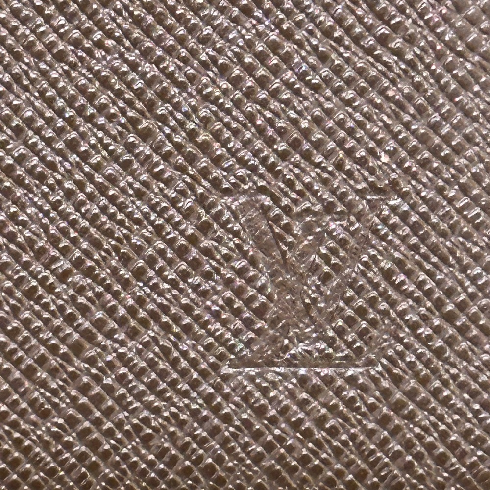 Louis Vuitton Textured Note Book cover - Picture 10 of 12